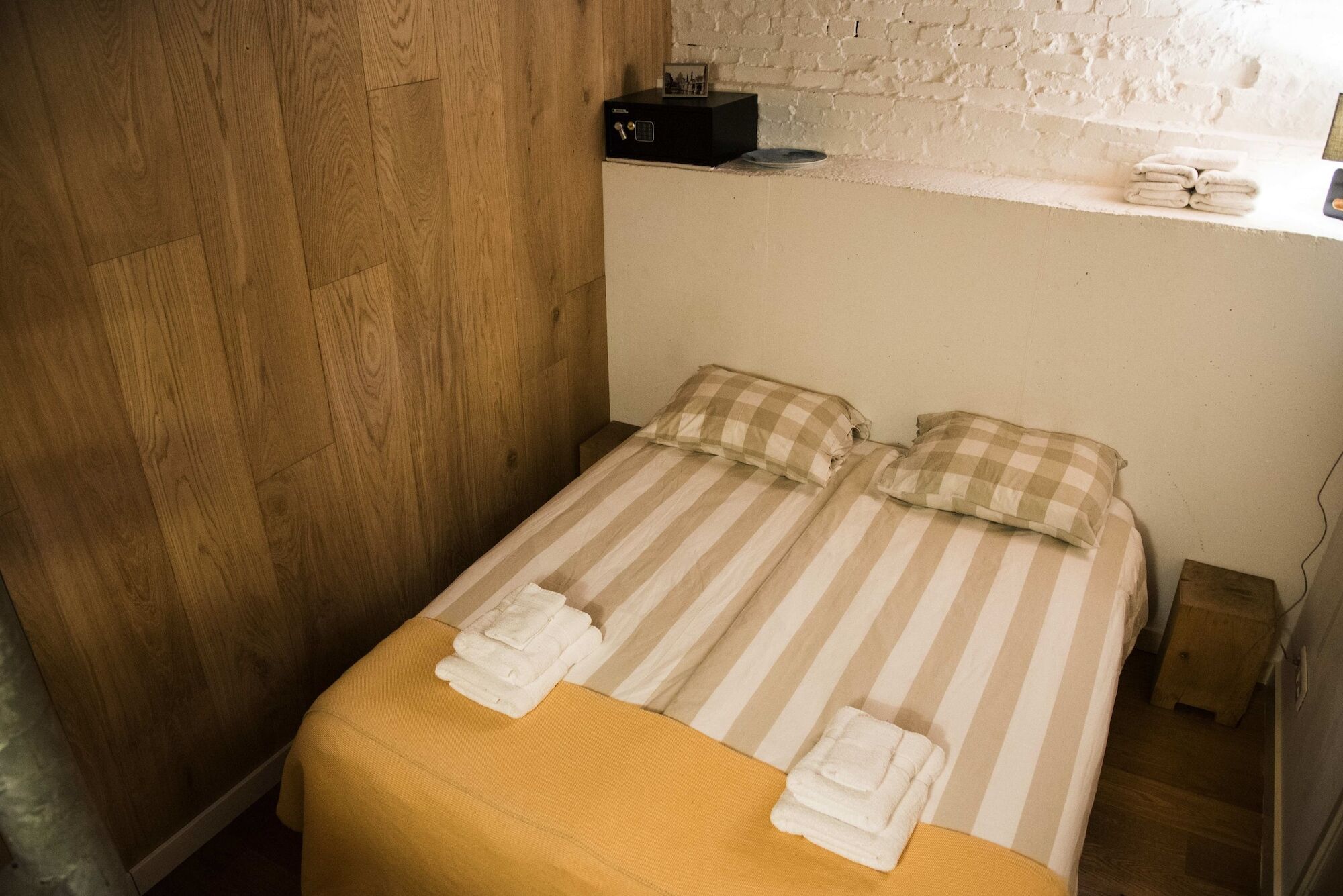 Bed and Breakfast The Warehouse Amsterdam Exterior foto